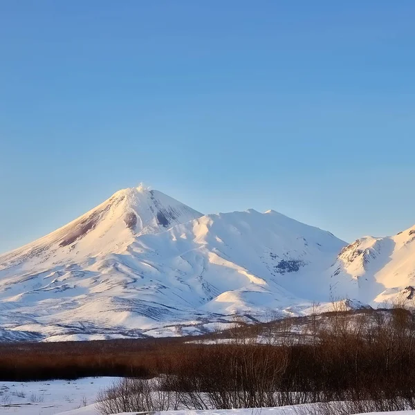 Bellissimo paesaggio vulcanico — Foto Stock