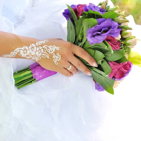 Portret van een bruiloft bruid — Stockfoto