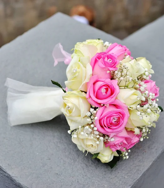 Bukiet ślubny, kwiaty — Zdjęcie stockowe