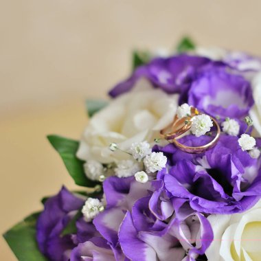 Düğün çiçekleri üzerinde kapat