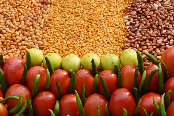 Vegetables and nuts — Stock Photo, Image