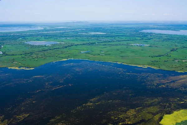 Vista aérea del Delta del Danubio sobre la naturaleza única — Foto de Stock