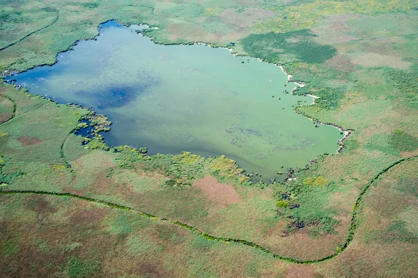 Vista aérea del Delta del Danubio sobre la naturaleza única — Foto de Stock