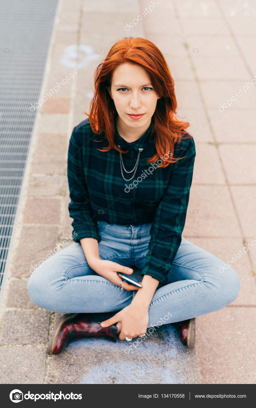 Suggest Redhead small model the Excellent answer, Redhead small model