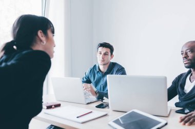 çalışma çok ırklı iş adamları