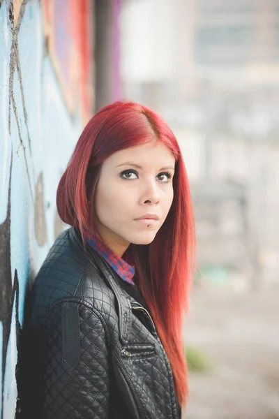 Woman venezuelan looking camera — Stock Photo, Image