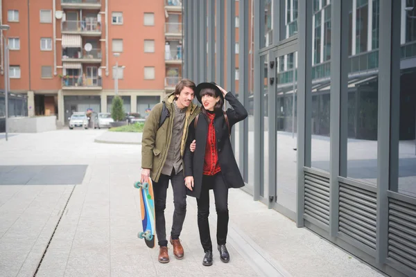 Couple Beautiful Woman Man Moustache Skate Walking Streets City Hugging — Stock Photo, Image