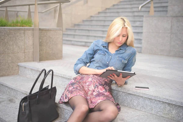 Young Beautiful Blonde Girl Posing Seated Staircase Outdoor City Wearing — Stock Photo, Image