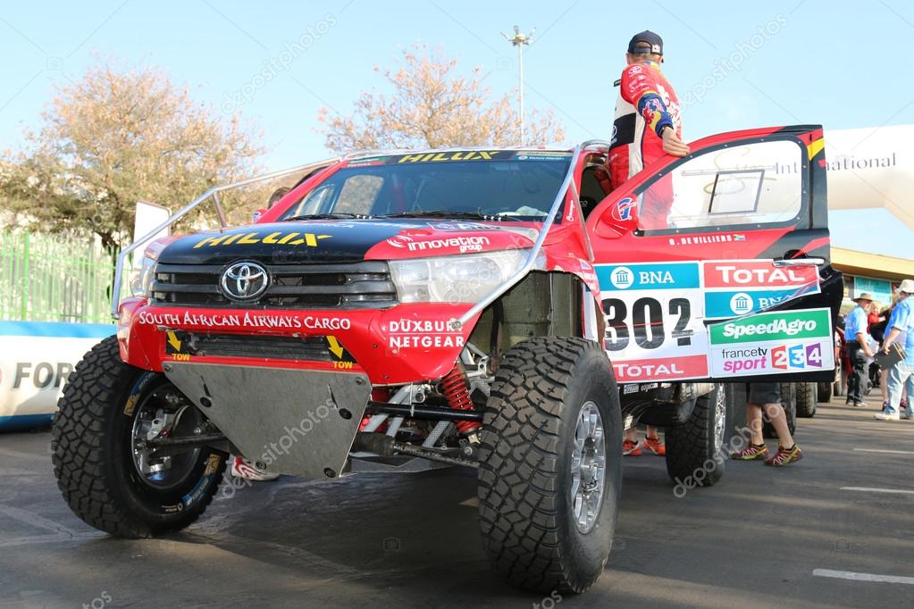 Giniel de Villiers y el nuevo Toyota Hilux Evo 2 2022