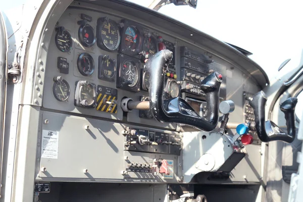 View of cockpit of a X328 Atlas Angel Turbine specially equipped — Stock Photo, Image