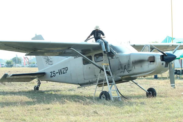 X328 Atlas Angel Turbine avion spécialement équipé pour la div ciel — Photo