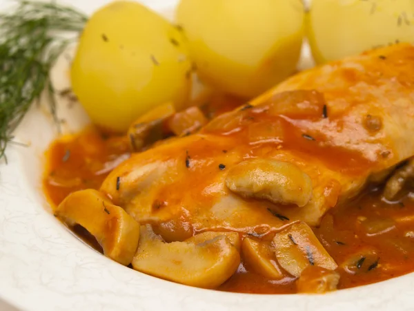 Kyckling Chasseur Med Potatis — Stockfoto