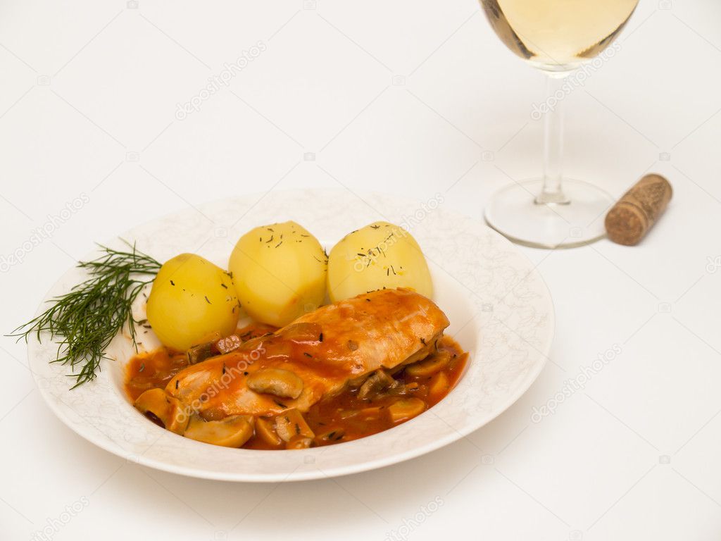 chicken chasseur with potatoes