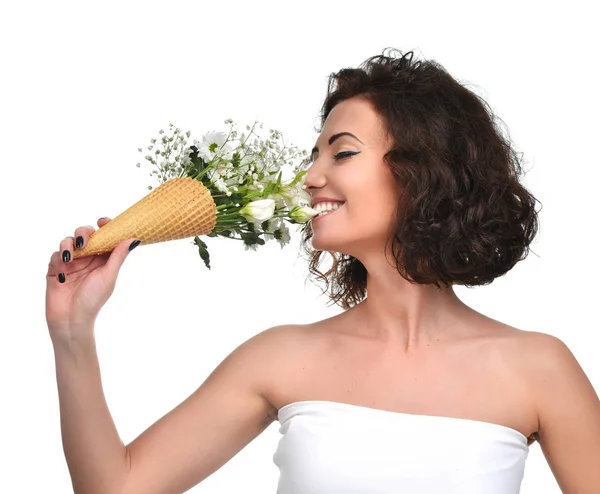 Woman smell bouquet of tulip gypsophila chrysanthemum and iris flowers — Stock Photo, Image