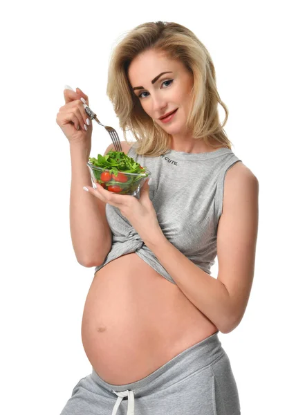 Beautiful pregnant woman hold organic salad. Pregnancy motherhood expectation healthy eating — Stock Photo, Image