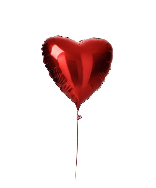 Objeto de globo de corazón rojo único para fiesta de cumpleaños o día de San Valentín aislado en un blanco — Foto de Stock