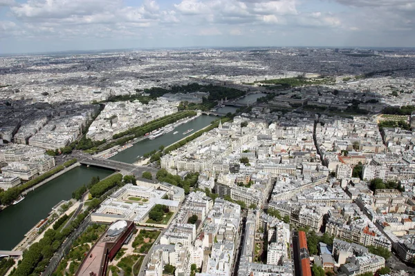 Paris, Eyfel Kulesi manzarası