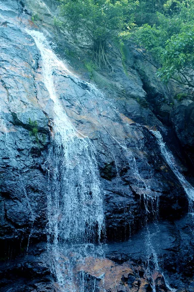 Photos big beautiful waterfall — Stock Photo, Image