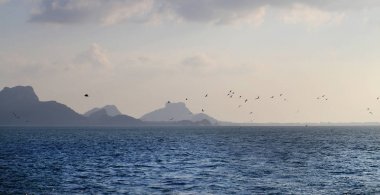 Deniz manzarası büyük Adası