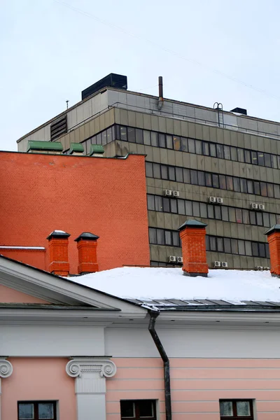 Edificios en la ciudad de Moscú —  Fotos de Stock