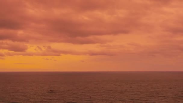 Море Закатное Небо Океана Вечерний Горизонт Солнечной Воды Ландшафт Восходящего — стоковое видео