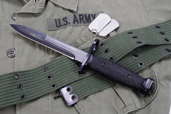 M16 Rifle Bayonet Uniform Bacground — Stock Photo, Image