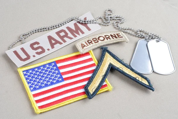 KIEV, UKRAINE - August 21, 2015.  US ARMY Private rank patch, airborne tab, flag patch and dog tag — Stock Photo, Image