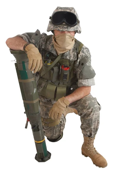 Soldado del ejército estadounidense con lanzacohetes AT4 — Foto de Stock