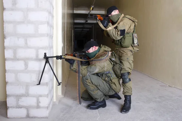 Insurgents with AK 47 ang RPD gun — Stock Photo, Image