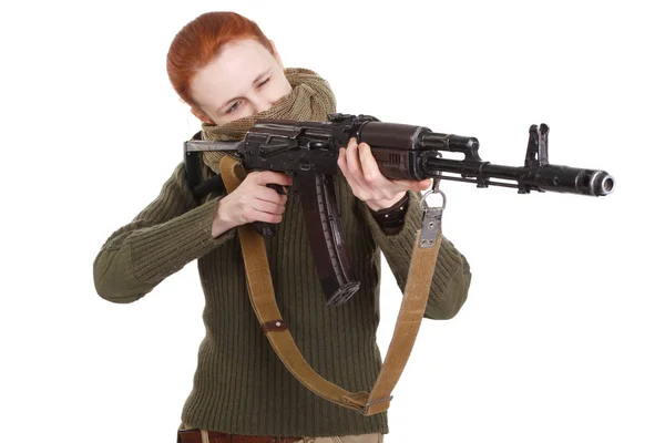 Girl mercenary with ak-47 rifle — Stock Photo, Image