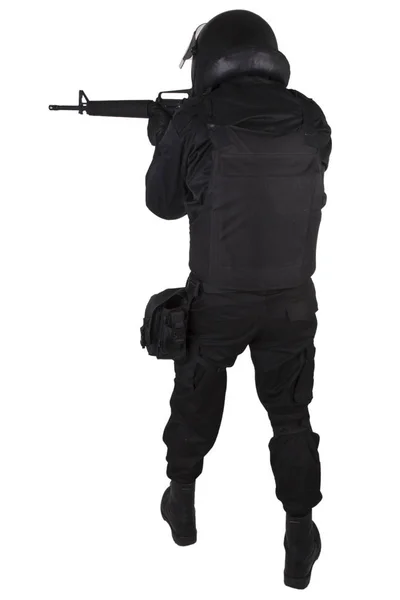 Oficial Swat Com Espingarda Assalto Uniforme Preto Isolado Branco — Fotografia de Stock