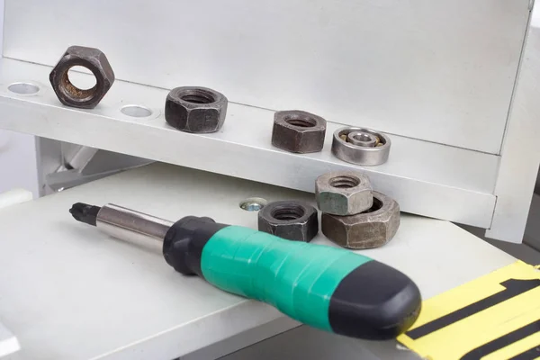 Screwdriver Screw Nuts Industrial Equipment Repair Set — Stockfoto