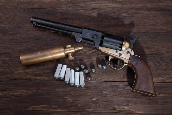 Firearms Old West Percussion Army Revolver Paper Cartridges Bullets Powder — Stock Photo, Image