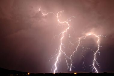 Zeus'un parmak
