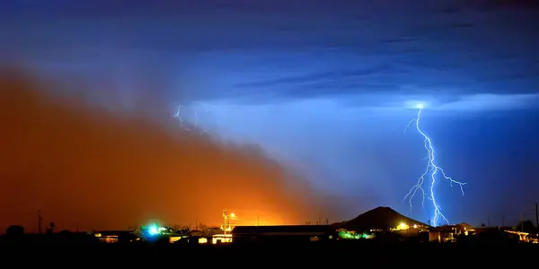 Monstrum Prachová bouře se blíží v Arizoně Royalty Free Stock Fotografie