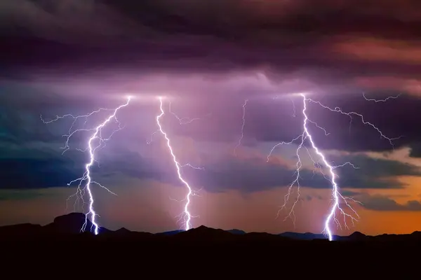 Gila Bend Mountain Lightning — Foto Stock