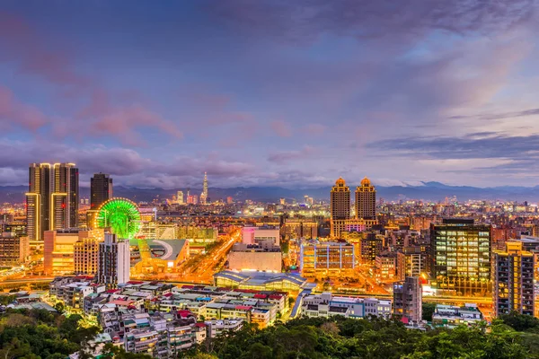 Taipei taiwan horizonte — Fotografia de Stock