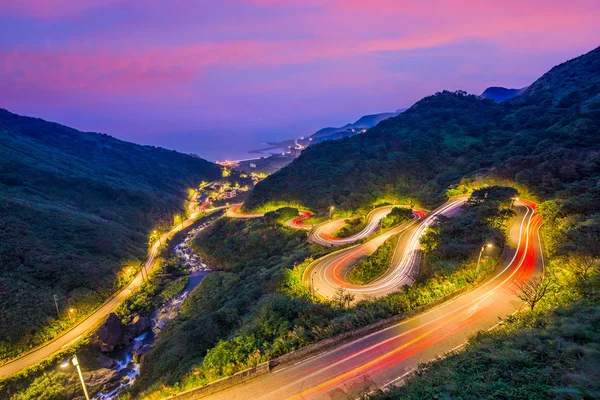 Kurvenreiche Hangstraßen in Jiufen, Taiwan — Stockfoto