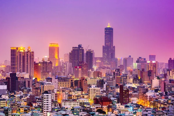 Kaohsiung, Taiwan Skyline — Stock Photo, Image