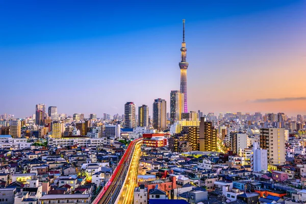 Tokyo, Japonya cityscape — Stok fotoğraf