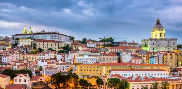 Lissabon, portugiesische Alfama — Stockfoto