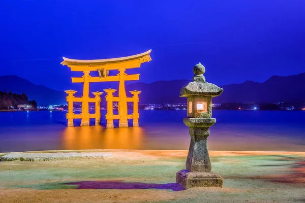 มิยาจิมะ ฮิโรชิม่า ประเทศญี่ปุ่น — ภาพถ่ายสต็อก