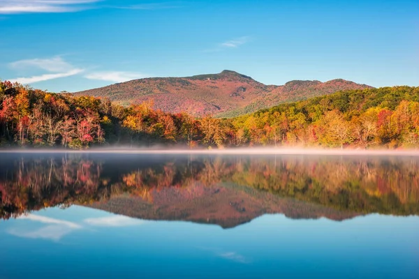 Abuelo Montaña en otoño —  Fotos de Stock