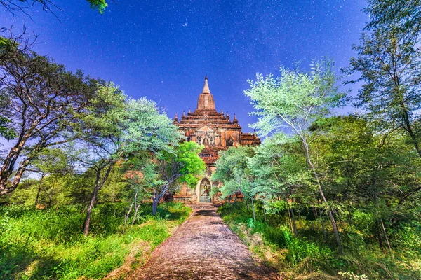 Heidnische, myanmarische Tempel — Stockfoto