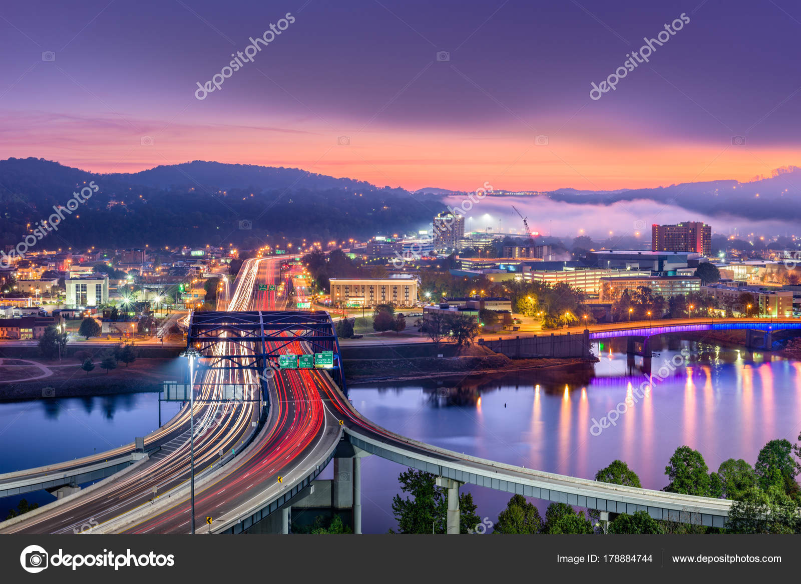Charleston, West Virginia, USA Stock Photo by ©sepavone 178884744