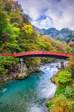 Shinkyo köprü Japonya