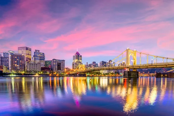 Panoramę Pittsburgh Pennsylvania Usa Nad Rzeką Allegheny — Zdjęcie stockowe
