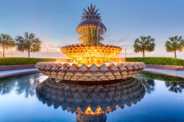 Charleston, South Carolina, USA Fountain — Stock Photo, Image