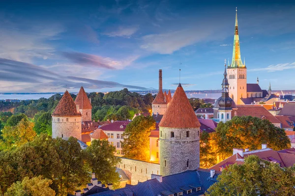 Tallinn, Estonya tarihi manzarası — Stok fotoğraf