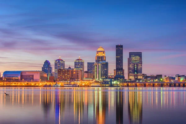 Skyline w Louisville, Kentucky, Stany Zjednoczone Ameryki — Zdjęcie stockowe